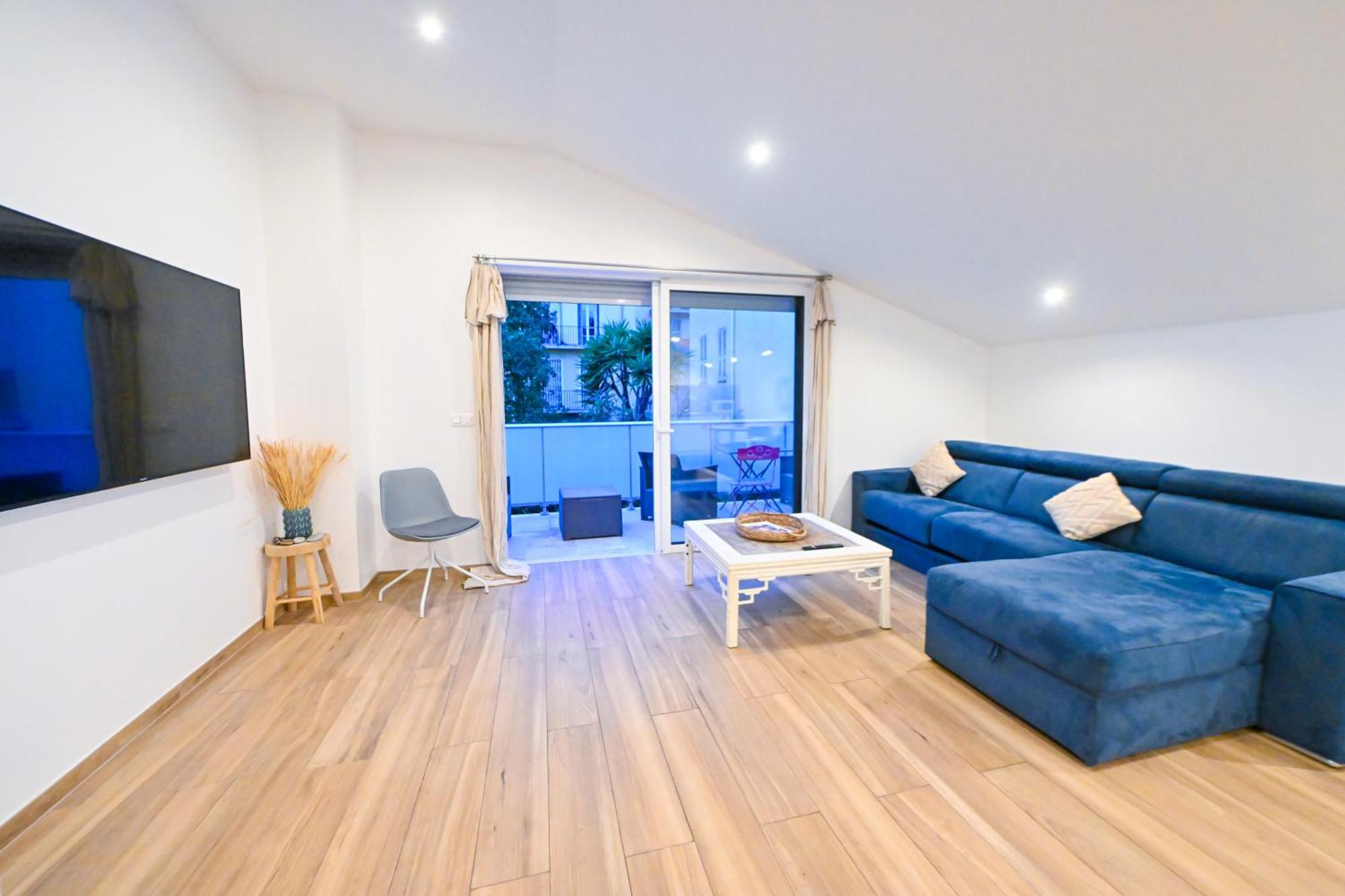 Cozy Avec Terrasse N12 Apartment